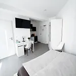 Durdi - Serviced - 24h Self-check-in & Parking * Groß-Zimmern