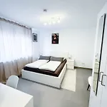 Durdi - Serviced - 24h Self-check-in & Parking Lejlighed