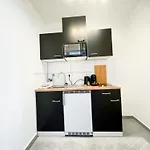 Lejlighed Durdi - Serviced - 24h Self-check-in & Parking *