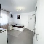 Durdi - Serviced - 24h Self-check-in & Parking *