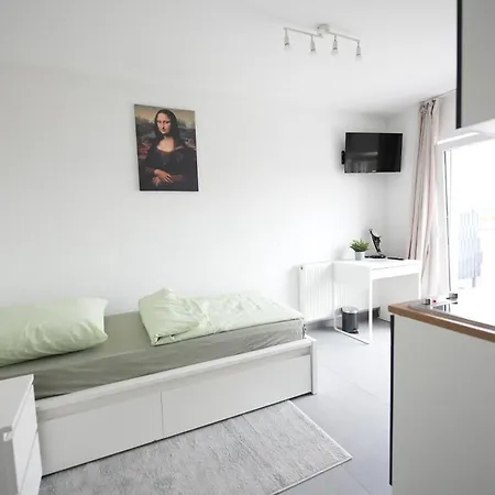 아파트 Durdi - Serviced - 24h Self-check-in & Parking Groß-Zimmern