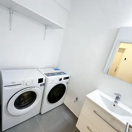 Durdi - Serviced - 24h Self-check-in & Parking Apartment Gross-Zimmern