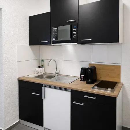 Apartment Durdi - Serviced - 24h Self-check-in & Parking *
