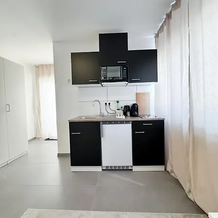 Durdi - Serviced - 24h Self-check-in & Parking Apartment Gross-Zimmern