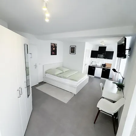 Apartment Durdi - Serviced - 24h Self-check-in & Parking