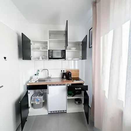 Durdi - Serviced - 24h Self-check-in & Parking Apartment