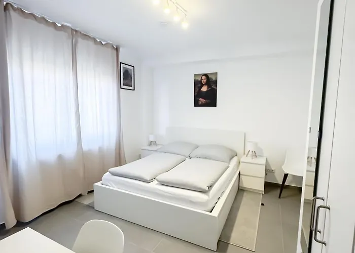 Durdi - Serviced - 24h Self-check-in & Parking Groß-Zimmern