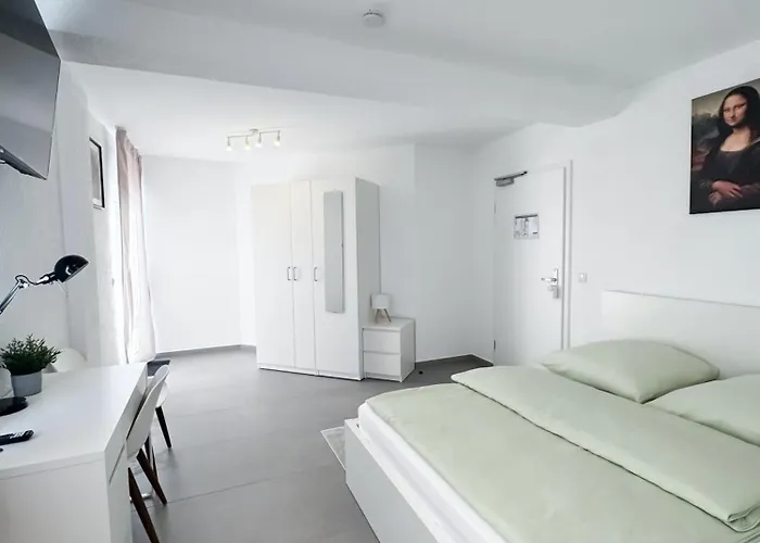 Apartment Durdi - Serviced - 24h Self-check-in & Parking *