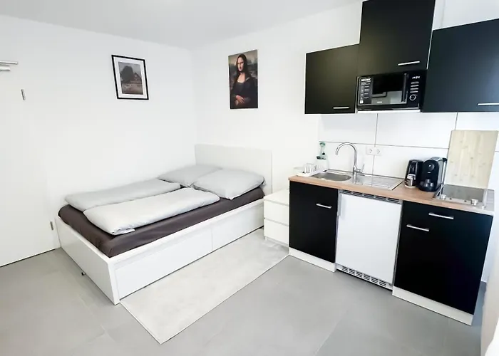 Apartment Durdi - Serviced - 24h Self-check-in & Parking Gross-Zimmern