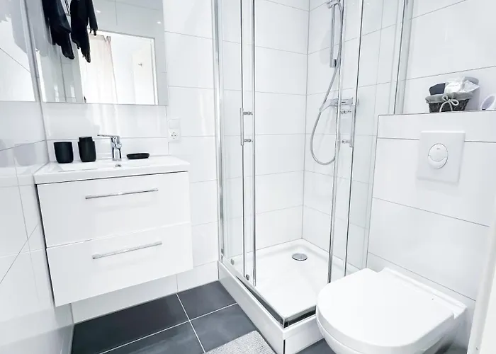 Durdi - Serviced - 24h Self-check-in & Parking *