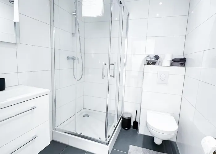 Durdi - Serviced - 24h Self-check-in & Parking * Gross-Zimmern