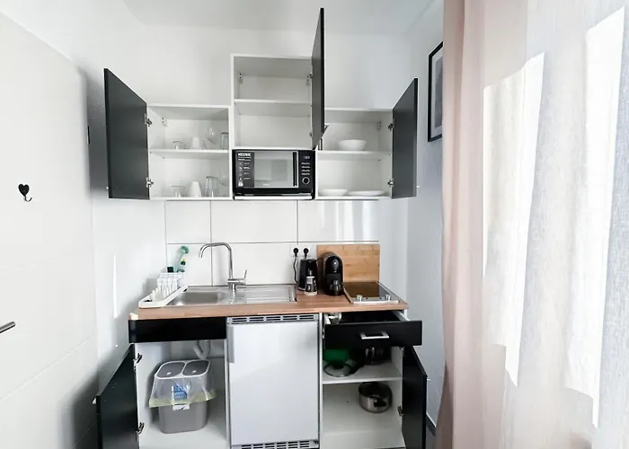 Durdi - Serviced - 24h Self-check-in & Parking Apartment