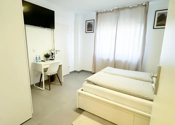 Durdi - Serviced - 24h Self-check-in & Parking Gross-Zimmern